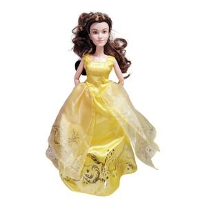 Disney Princess Belle Doll Yellow Gown Beauty and the Beast Kids Toy‎